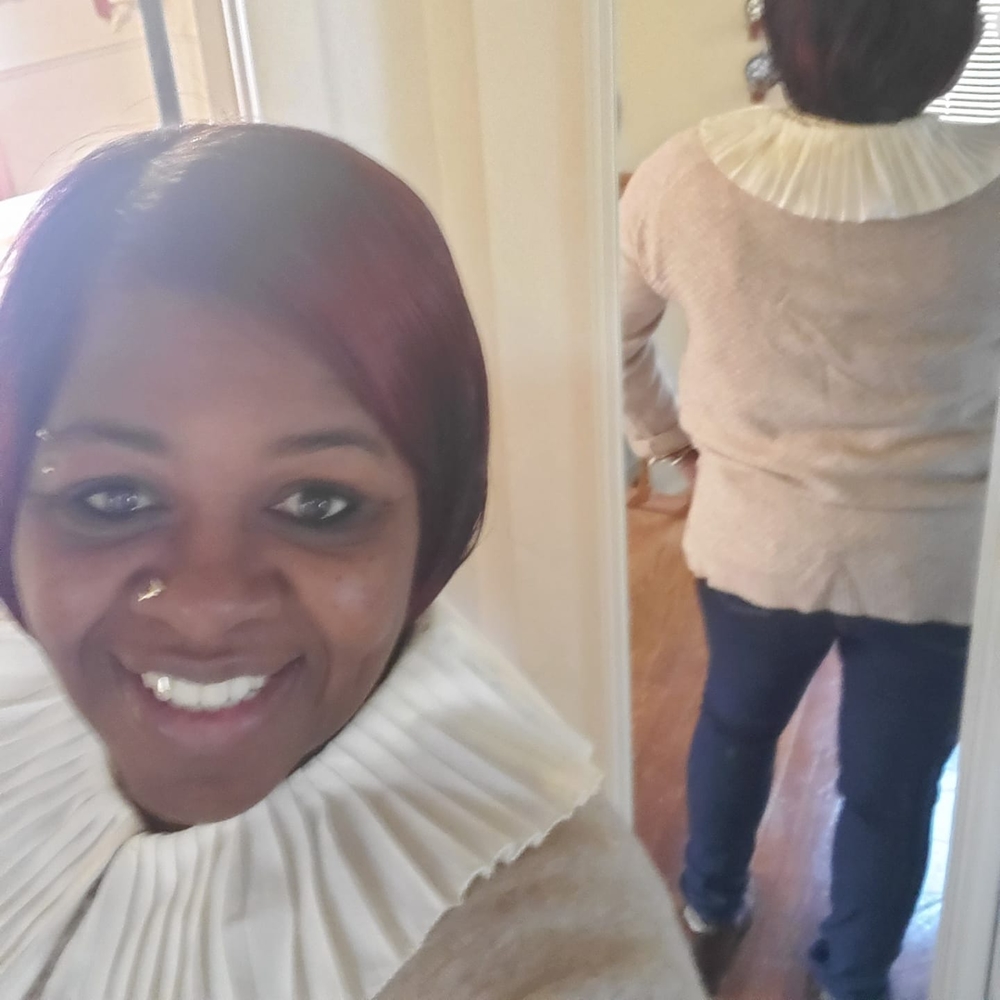 Meet your Posher, Tina